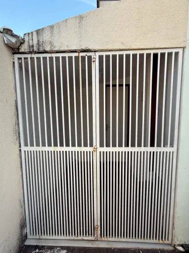 Portão de ferro 1,60 x 2,00 m - 2 folhas