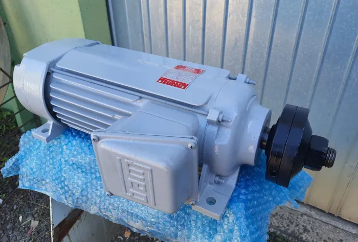 Motor Motoserra  Weg 7,5 CV Mod.80L/MS Trifásico (Motor Jacaré)