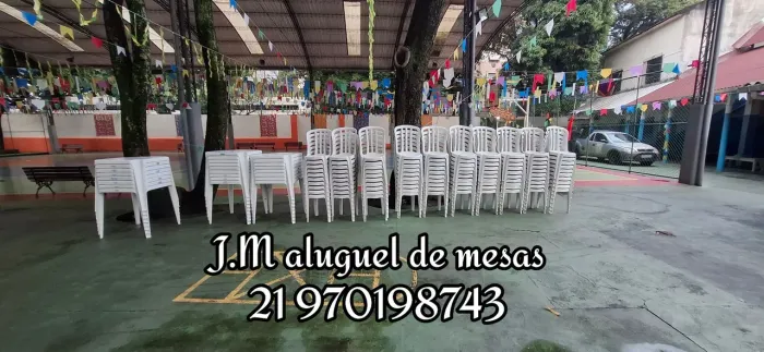 Locação de mesas e cadeiras