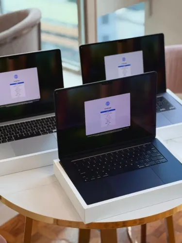 MacBook  PRO M5 Pro 48GB 1TB - 16 Polegadas Cor Preto - 1 Ano De Garantia 