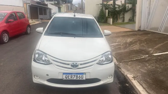 Toyota Etios XS Sedan 1.5 Flex 16V 4P Mec. 2017