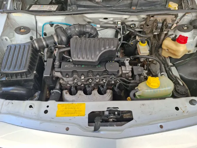 Chevrolet Agile LTZ 1.4 MPFI 8V Flexpower 5P 2010