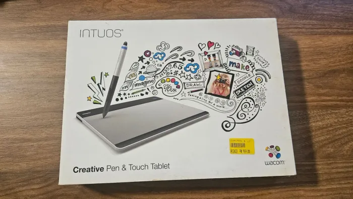 Mesa digitalizadora Wacom Intuos Pen & Touch cth-480. Completa com caixa e caneta.