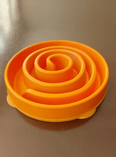 comedouro lento 30cm m/g espiral cães robusto, resistente e durável, slow feeder, laranja