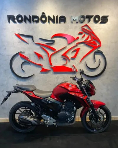 Yamaha FZ25 250 Fazer Connected 2025
