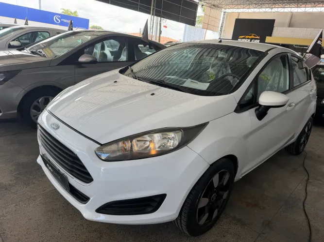 Ford Fiesta 1.5 16V Flex Mec. 5P 2015