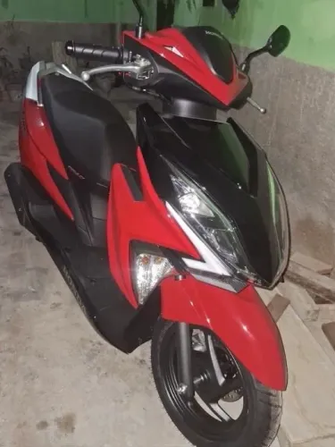 Moto Honda Elite 125