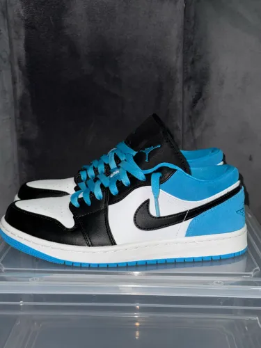 Tênis Nike Jordan 1 Low Laser Blue
