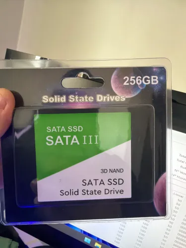 Ssd 256gb - 1 hora de uso com win11