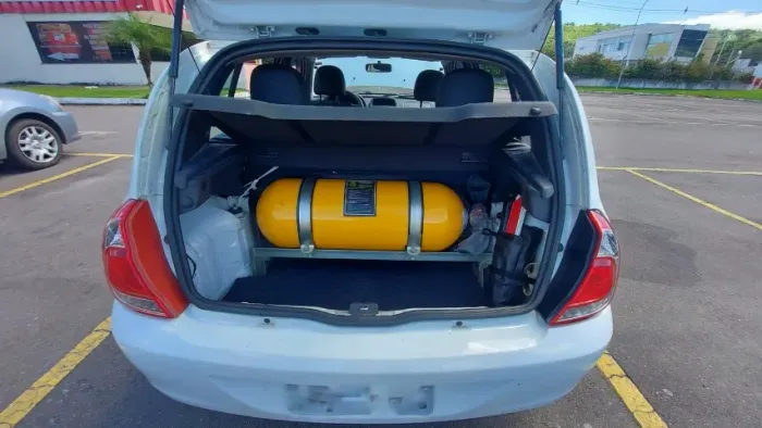 CARRO COM GNV PARA APPS