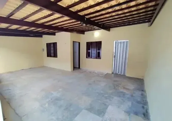 CASA EM ICORACI DISPONÍVEL