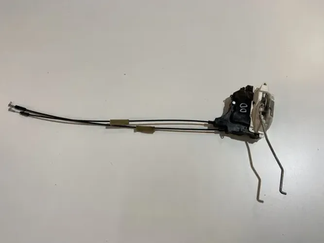 Fechadura Porta Dianteira Direita Mitsubishi Lancer 2015