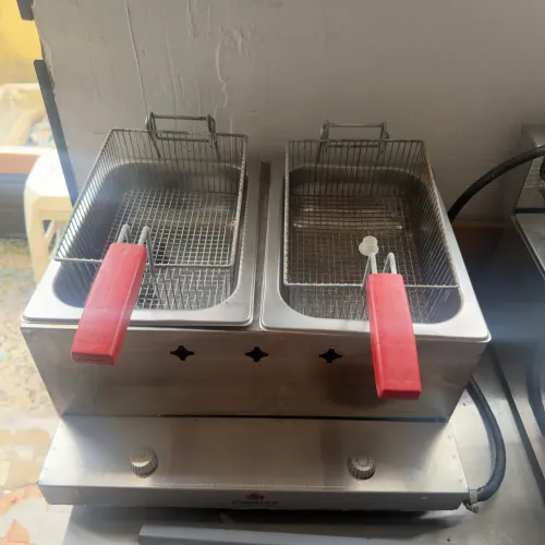 Fritadeira a gás duas Cuba pro gás