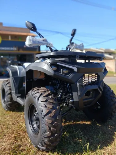 QUADRICICLO À GASOLINA 200CC