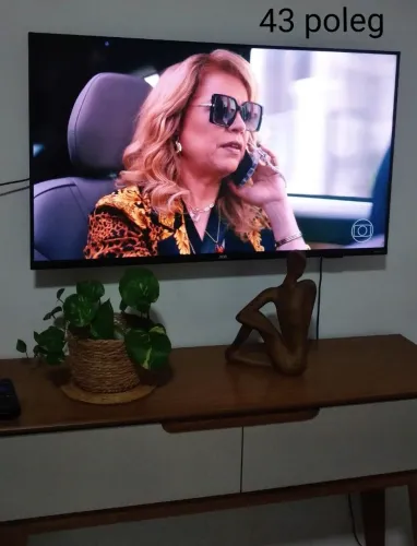 Vendo Única dona, muito conservada Aoc , *