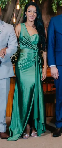Vestido de festa verde oliva 