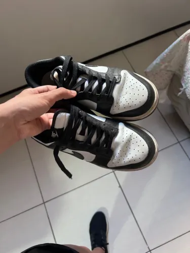 Nike Dunk preto e branco