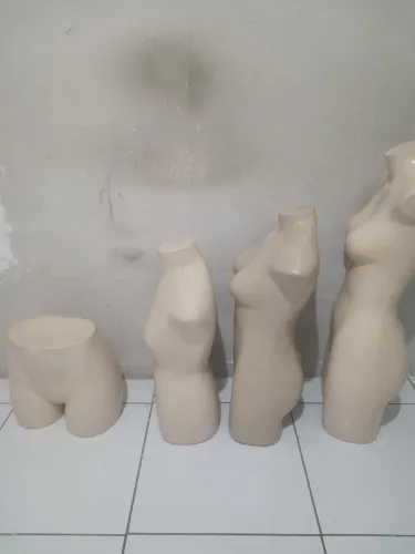 Manequins