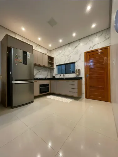Casa de Alto Padrão com Energia Solar com 3 quartos sendo um suíte