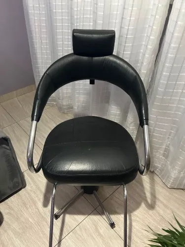 Cadeira de cabeleireiro hidraulica