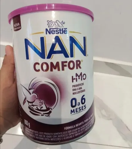 Latas vazias de nan 