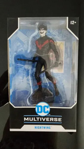 FIGURA ASA NOTURNA MCFARLENE 