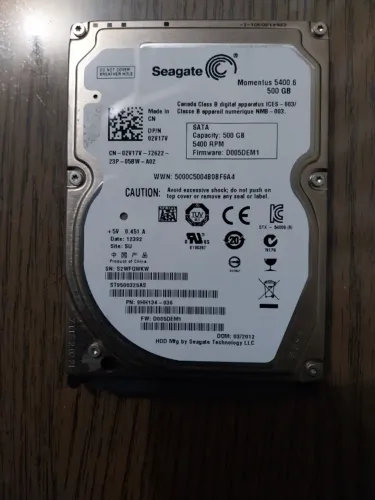 HD Interno SATA Seagate Momentus 500 GB + Adaptador Caddy 12,7 mm