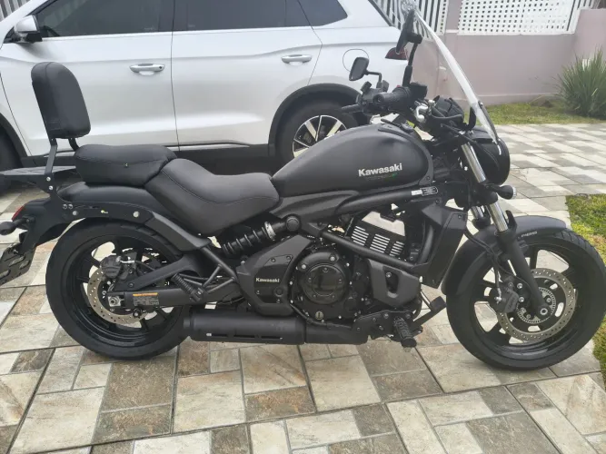 Vulcan S 650 Como Nova