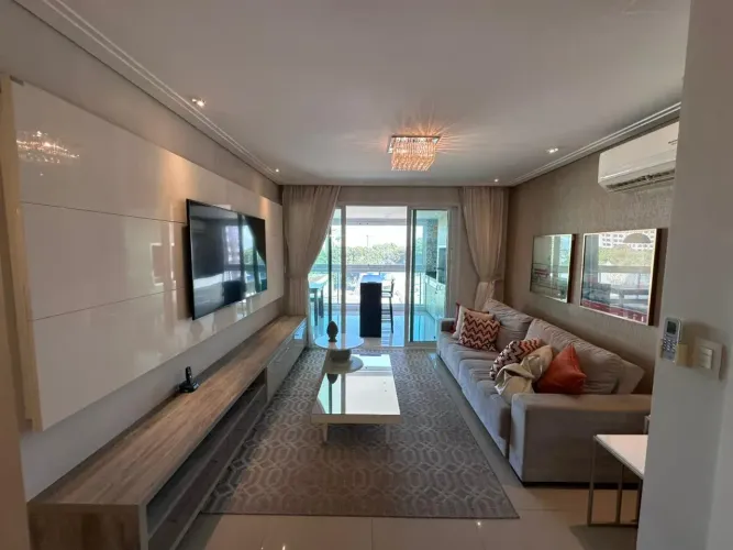 Belissimo apto no Diamond Residence Tower, porteira frechada, 155,m2, com 3 suítes, varand