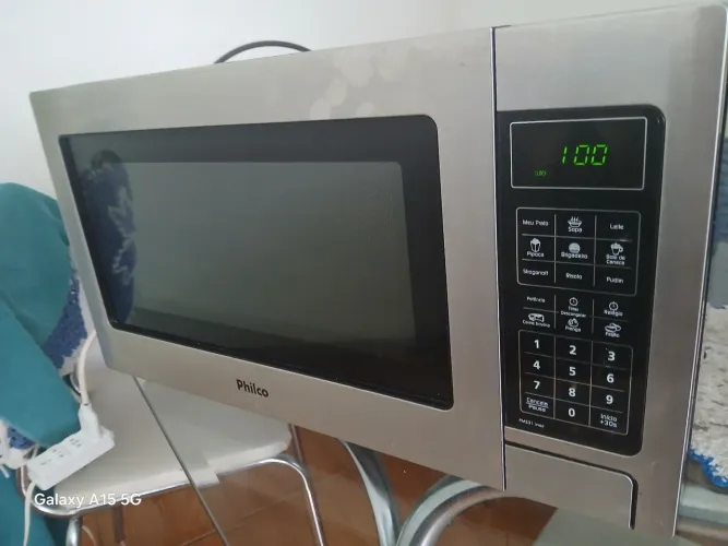 Micro-ondas Philco 31 litros