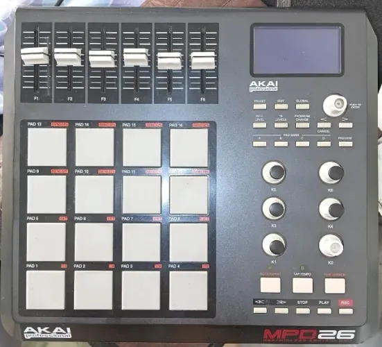 MPD akai muito conservada 