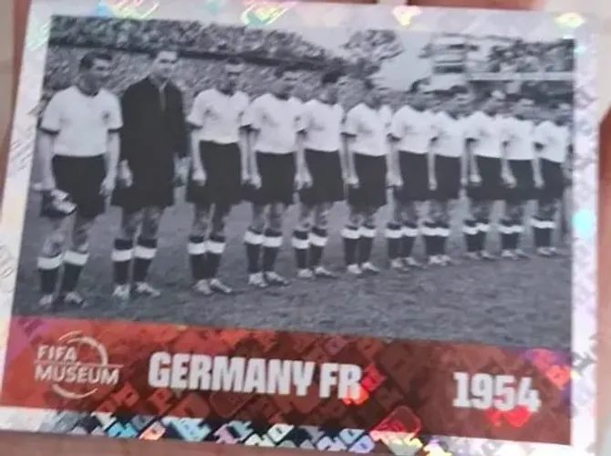 Álbum e figurinhas da copa