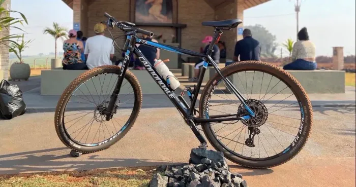 Cannondale Lefty f-si Carbon 2 