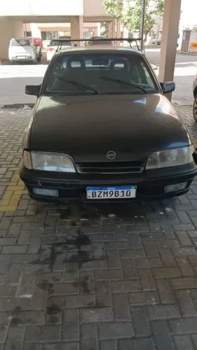 Chevrolet Monza GLS/ Hi-tech 2.0 EFI 2P E 4P 1996