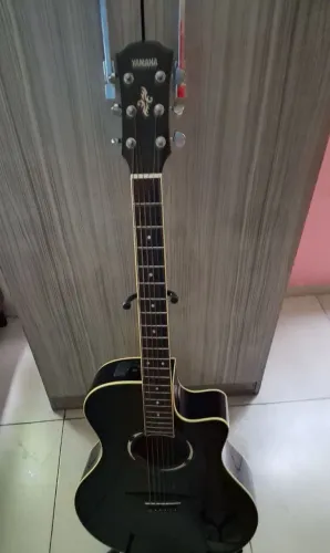 Violão Yamaha APX500II