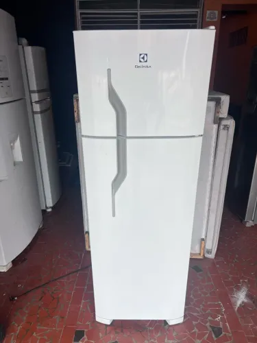 Geladeira Electrolux frost free