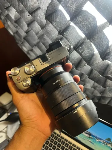 Câmera Sony A7c / lente 24.70mm