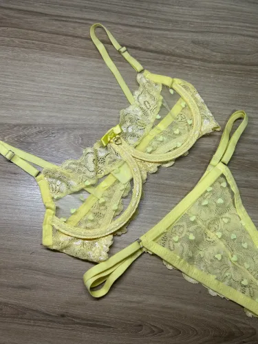 Lingerie cici
