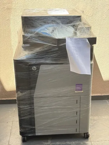 Impressora HP Colorida Multifuncional M880 110v