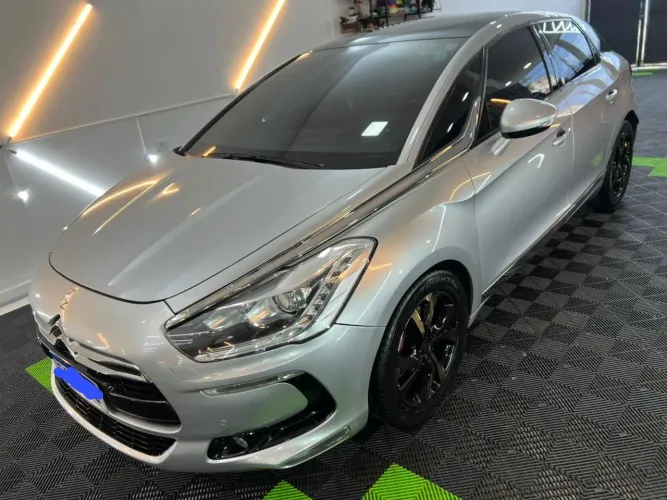 Citroen DS5 1.6 Turbo 16V 5P Aut. 2014