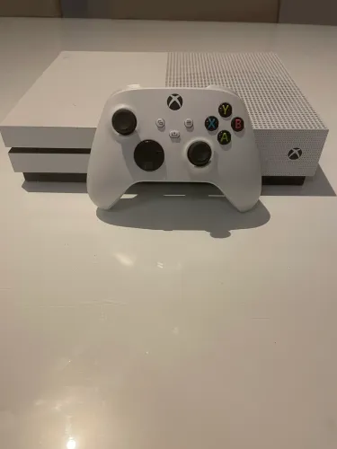 Xbox One S