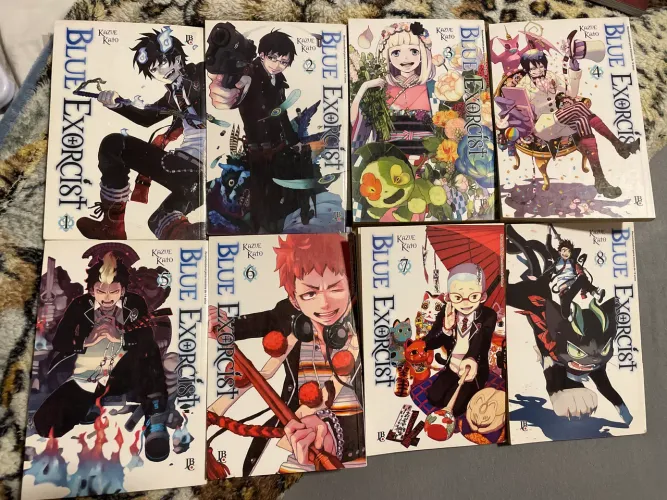 Mangá Blue Exorcist, Volumes 1-8