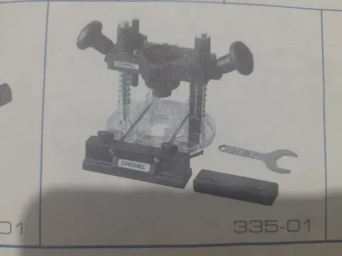 Acessório Dremel 335 é uma base acoplamento para Tupia de Imersão.