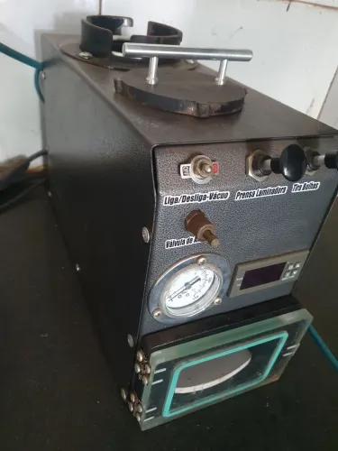 Máquina de troca de vidro