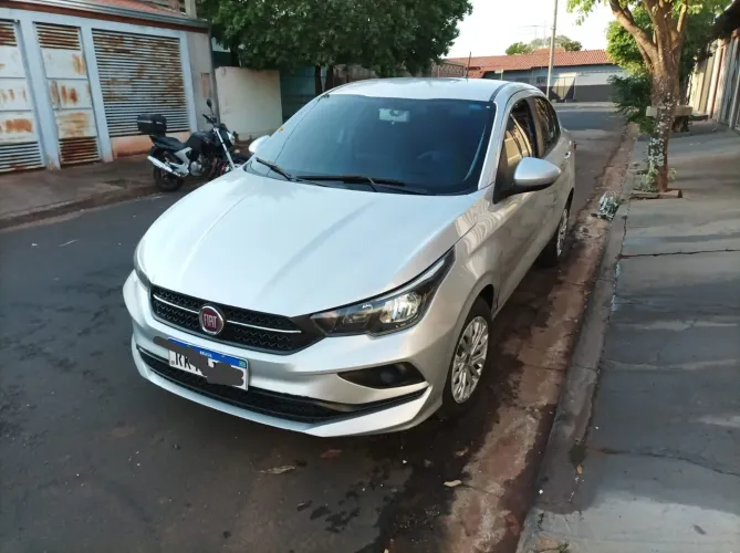 Fiat Cronos Drive 1.8 16V Flex AUT 2020