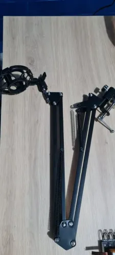 Braço articulado com aranha - Ideal para microfone condensador