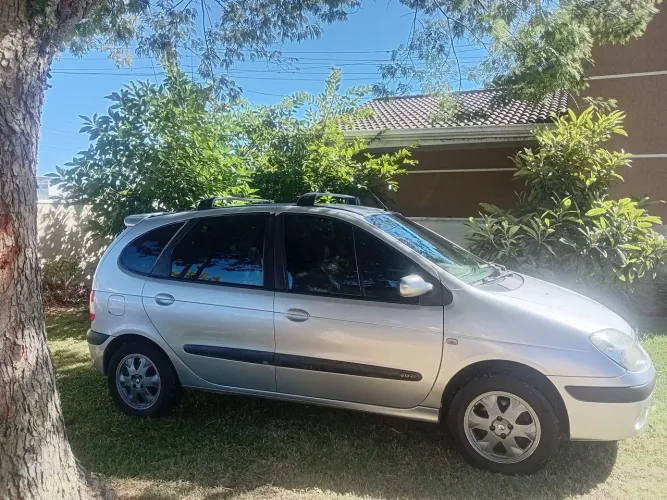 Renault Scenic Rxe/ Privilège 2.0 16V 5P Aut. 2008