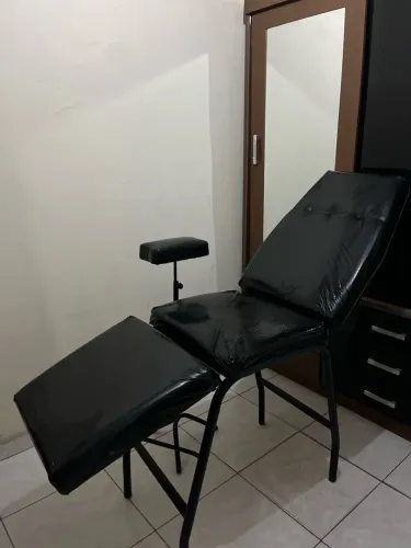 MACA TATUAGEM/ ESTÉTICA + apoio de braço