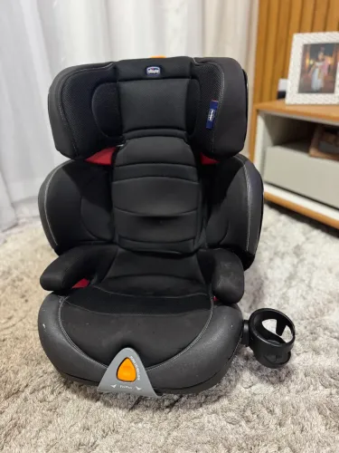 Cadeirinha Chicco Oasys 2-3 FixPlus Isofix 15 a 36kg Reclina