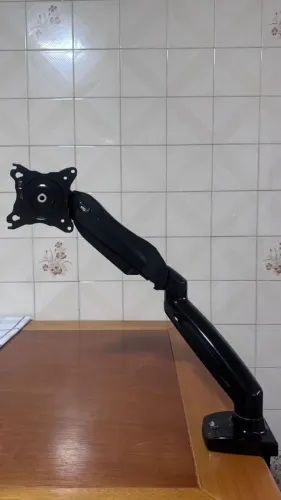 Suporte de Mesa Articulado para Monitores de 17" a 35", ELG